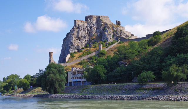devin castle