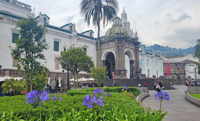 quito cathedral