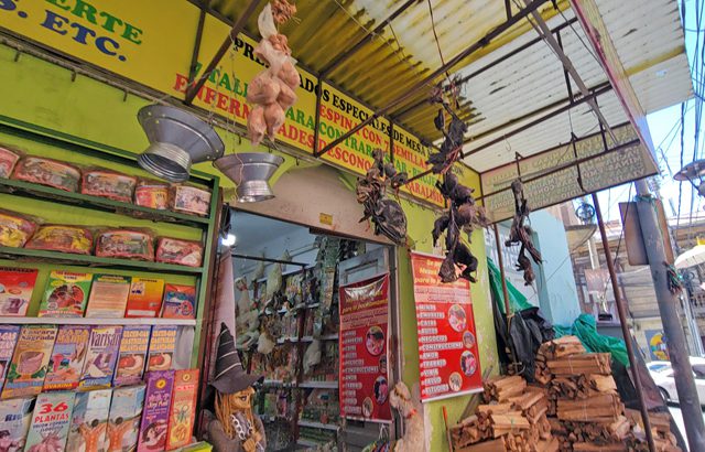 witches market