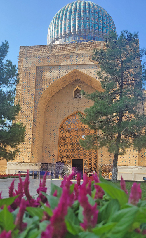 Bibi Khanum Mosque